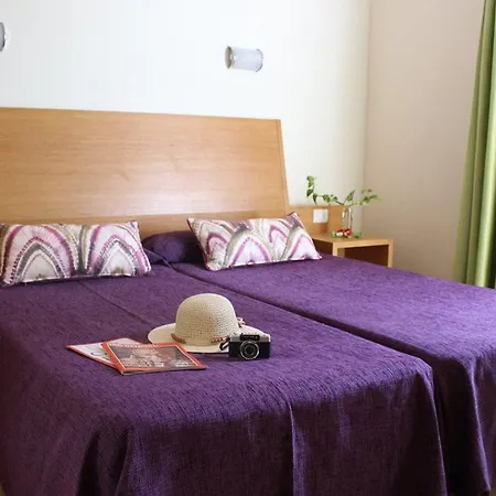 بناغل كورديال غرين غولف *